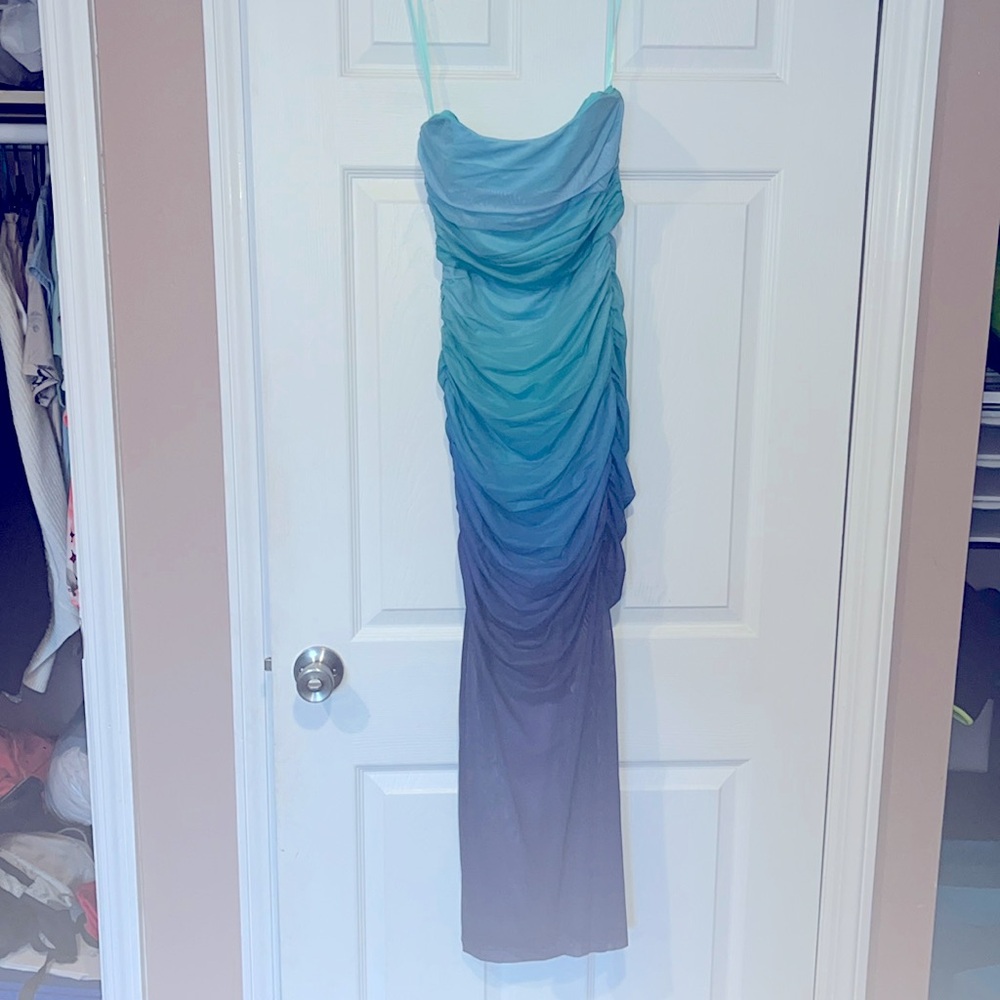 Blue ombré midi dress